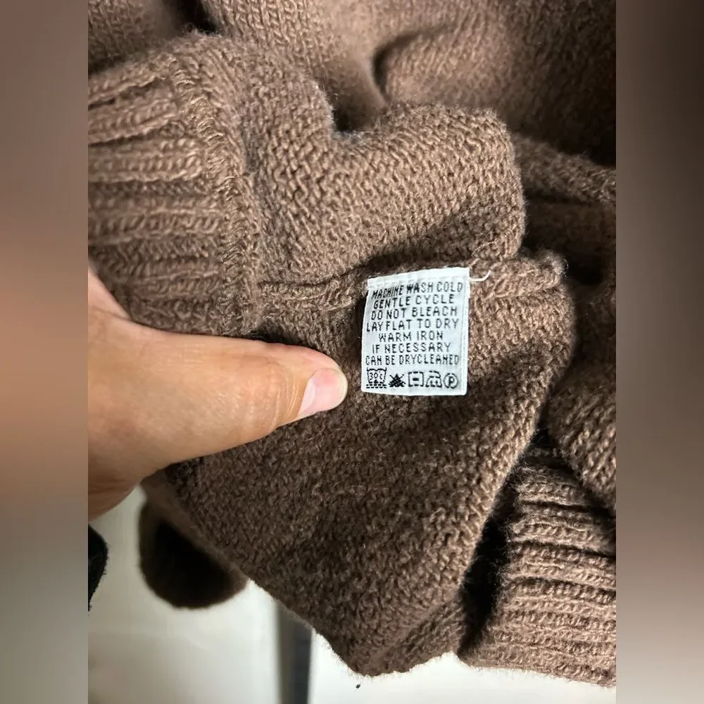 Tommy Bahama Men's Crewneck Sweater in Warm Brown